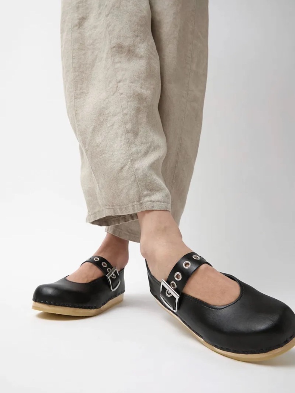 No.6 Maryjane Clog on Flat Bendable Base in Jet